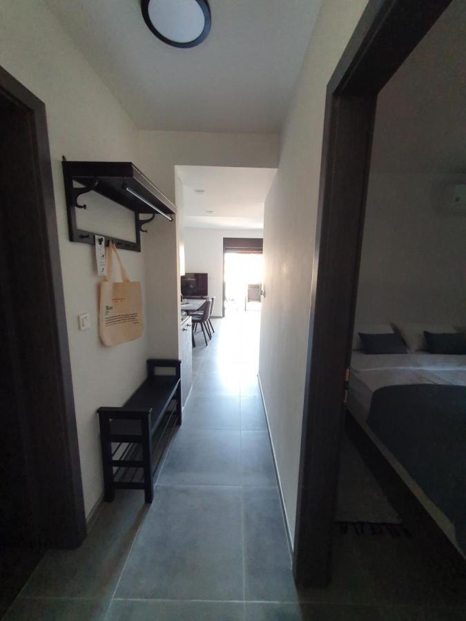Apartmani Nerium โลวิสเต ภายนอก รูปภาพ