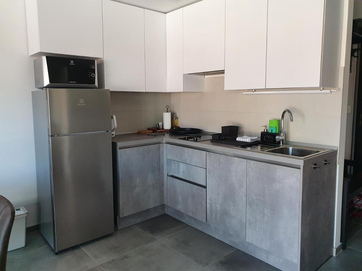 Apartmani Nerium โลวิสเต ภายนอก รูปภาพ